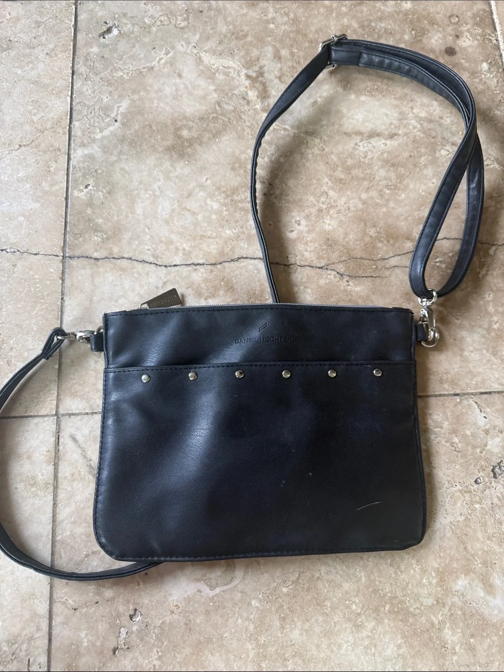 DANIEL HECHTER ladies black zip up Crossbody excellent condition